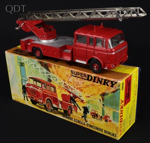 French dinky toys 568 berliet fire escape jj590 front