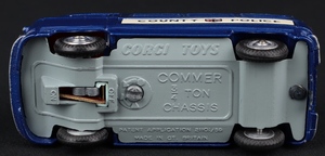 Corgi toys 464 commer police van jj603 base