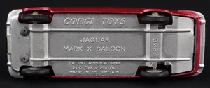 Corgi toys 238 jaguar mark x jj650 base