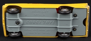Corgi toys 221 chevrolet new york taxi cab jj728 base