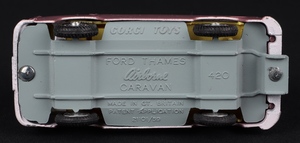 Corgi toys 420 ford thames airborne caravan jj756 base