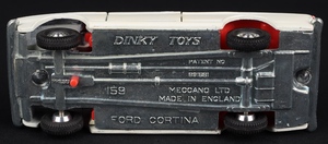 Dinky toys 159 ford cortina de luxe jj770 base