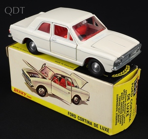 Dinky toys 159 ford cortina de luxe jj770 front