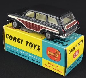 Corgi toys 491 consul cortina estate jj937 back