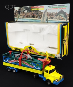 Corgi toys 1164 dolphinarium kk42 front