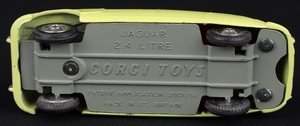 Corgi toys 208s jaguar 2.4 litre saloon kk69 base