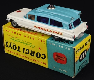 Corgi toys 437 superior ambulance kk71a back