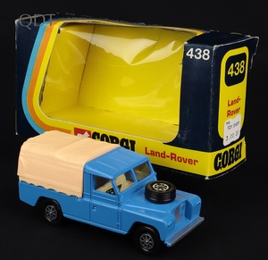 Corgi toys 438 land rover kk92 front