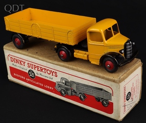 Dinky supertoys 521 bedford articulated lorry kk260 front