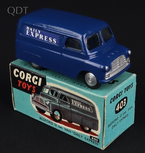 Corgi toys 403 daily express bedford van kk276 front