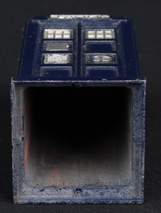 Dinky toys 42a police hut kk325 base