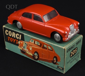 Corgi toys 205 riley pathfinder saloon kk358 front