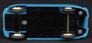 Dinky toys 153 standard vanguard saloon kk483 base
