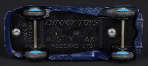 Trade box dinky toys 40h austin taxi kk484 base