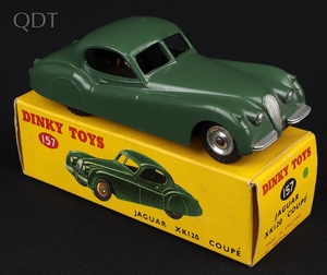 Dinky toys 157 jaguar xk120 coupe kk555 front