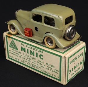 Tri ang minic models 2m ford saloon kk572 back