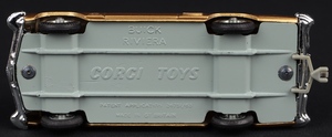 Corgi toys 245 buick riviera kk697 base