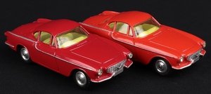 Corgi toys 228 volvo p1800 kk701 compare