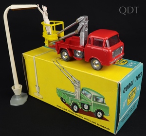 Corgi toys gift set 14 hydraulic tower wagon lamp standard kk721 front
