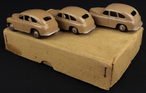 Trade box dinky toys 40e standard vanguard saloon kk824 back