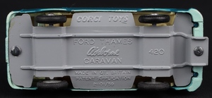 Corgi toys 420 ford thames airborne caravan kk858 base