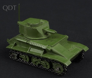 Dinky toys 152a light tank kk919 front