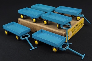 Dinky toys 105c garden truck trade box kk921 front 1