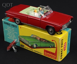 Corgi toys 246 chrysler imperial kk982 front