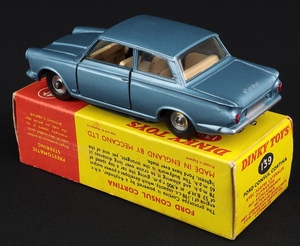 Dinky toys 139 ford consul cortina ll162 back