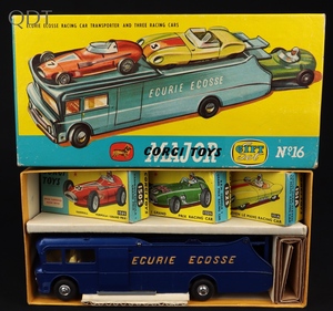 Corgi gift set 16 1 ecurie ecosse racing car transporter cars ll175 front