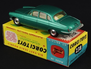 Corgi toys 238 jaguar mark x ll215 back