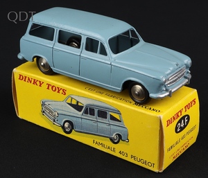 French dinky toys 24f peugeot 403 ll222 front