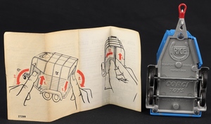 Corgi  toys 112 rice's beaufort doube horse box ll250 base