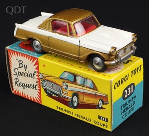 Corgi toys 231 triumph herald coupe ll286 front