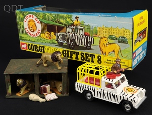 Corgi toys gift set 8 lions of longleat ll301 front