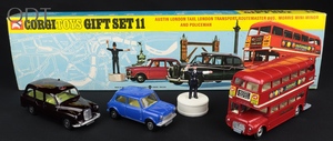 Corgi gift set 11 london transport set ll350 front