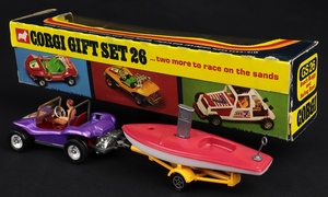 Corgi gift set 26 bech buggy sailing boat ll369 back