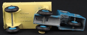 Dinky toys 415 mechanical horse open wagon ll460 base