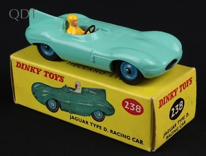 Dinky toys 238 jaguar d type racing car ll660 front