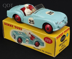 Dinky toys 111 triumph tr2 sports ll669 front