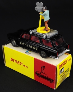 Ky toys 281 pathe news camera car s526 back
