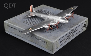 Dinky toys 62g boeing flying fortress monoplane ll845 front