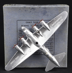 Dinky toys 1 62g boeing flying fortress monoplane ll845 base
