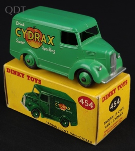 Dinky toys 454 cydrax trojan van ll852 front
