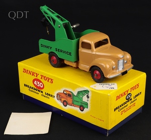 Dinky toys 430 breakdown lorry ll858 front