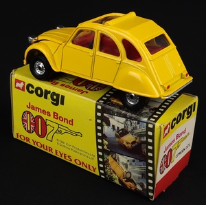 Corgi toys 272 james bond citroen ll850 back