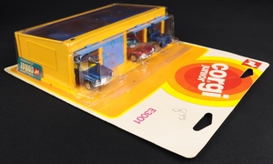 Corgi junior e3001 garage ll964 side