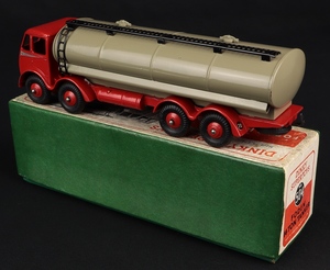 Dinky supertoys 504 foden 14 ton tanker mm31 back