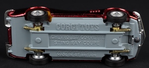 Corgi toys 300 chevrolet corvette stingray mm40 base
