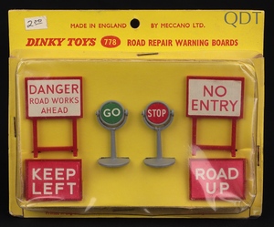 Dinky toys 778 road repair warning boards mm96 front